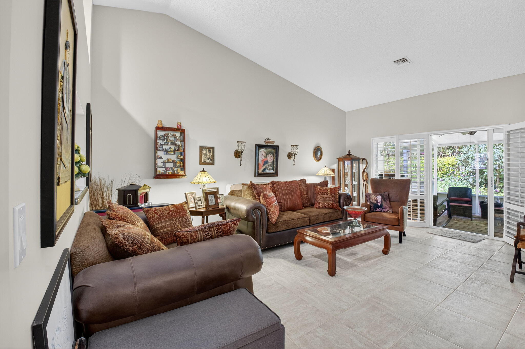 6129 Petunia Road Delray Beach, FL 33484 - Photo 15 of 72 15-web-or-mls-DSC_8358