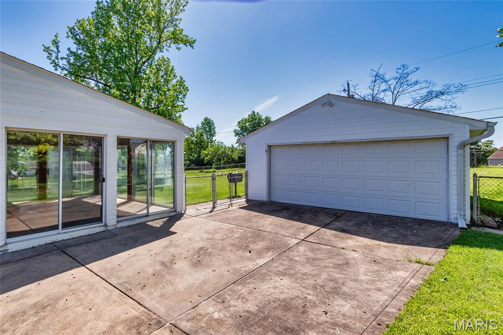 11048 Ridge Forest Court St. Louis, MO 63126 - Photo 30 of 30