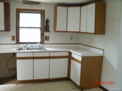 1043 North Lotz Road Canton, MI 48187 - Photo 6 of 12 GEDC8157
