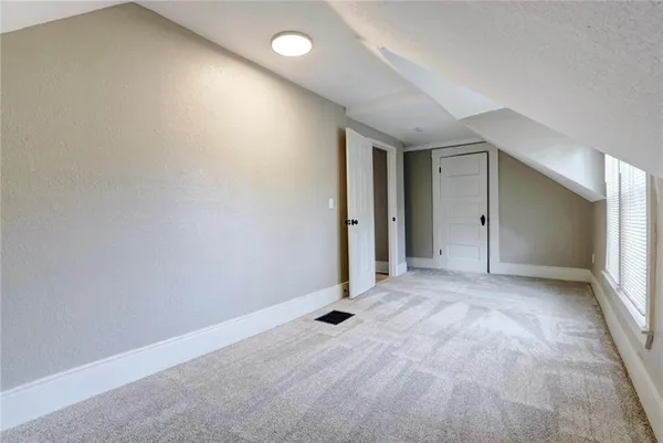$180,000 | 1101 South 7th Street, Atchison, KS 66002