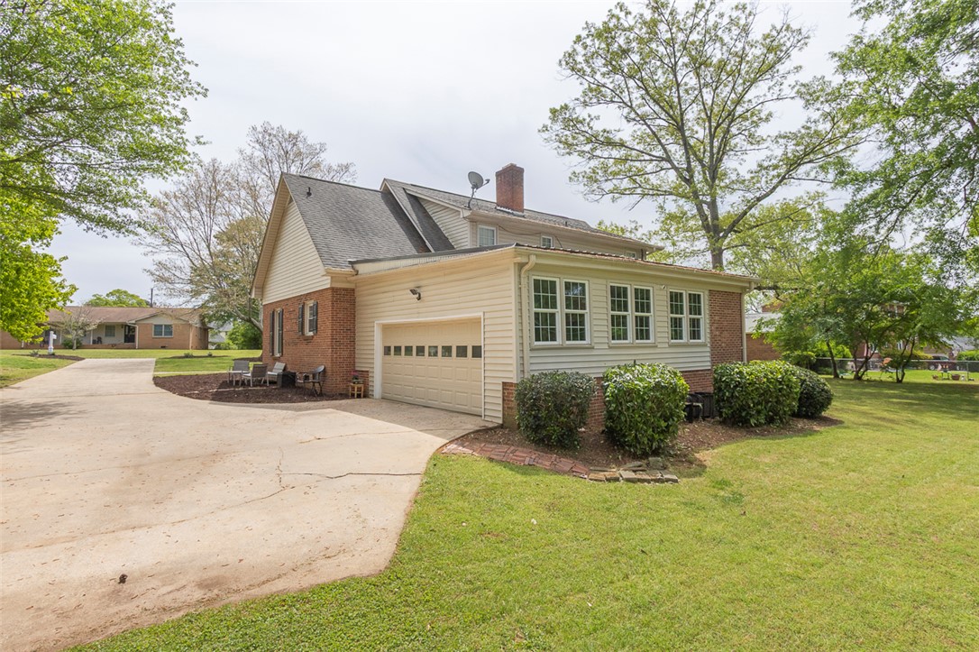 611 Regency Circle Anderson, SC 29625 - Photo 36 of 37