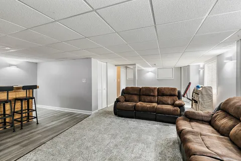 $525,000 | 394 Rockland Avenue, Elgin, IL 60124