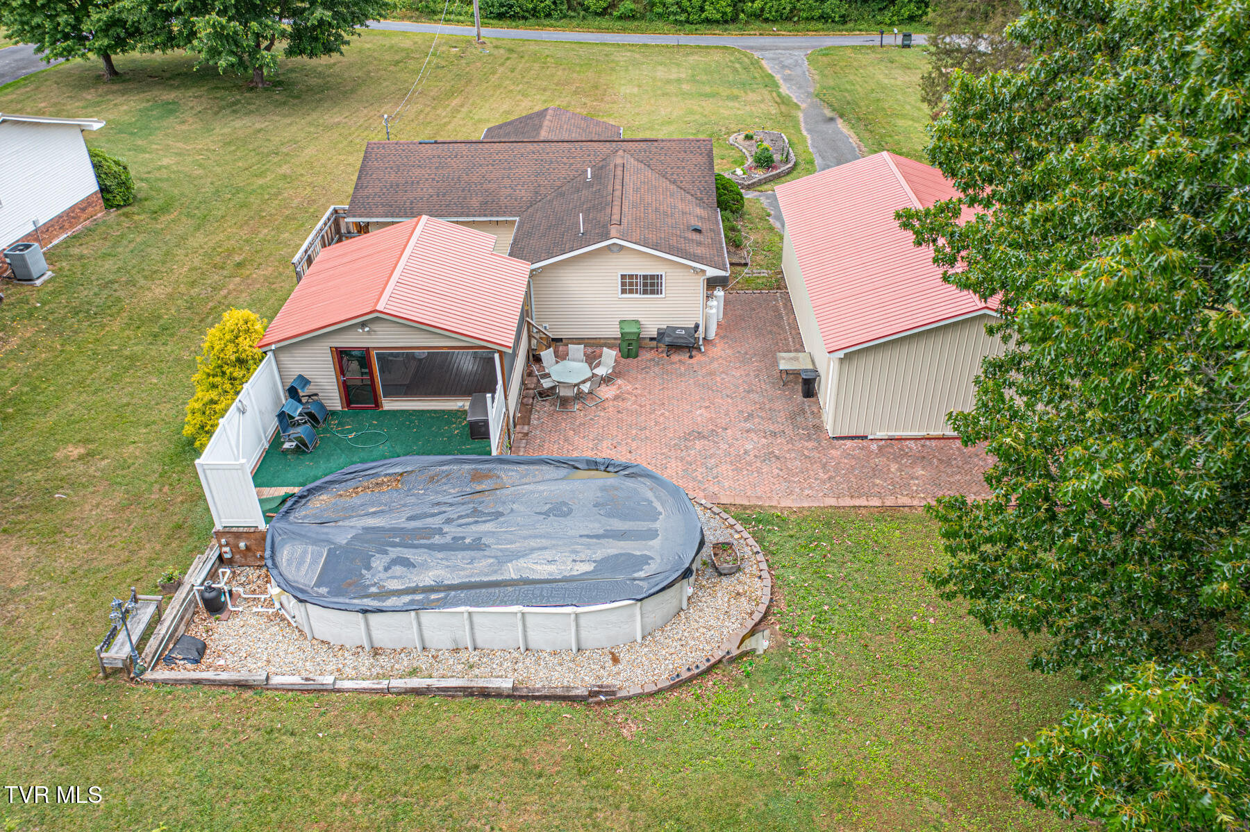 125 Parsonage Road Elizabethton, TN 37643 - Photo 16 of 43 Emily One-44