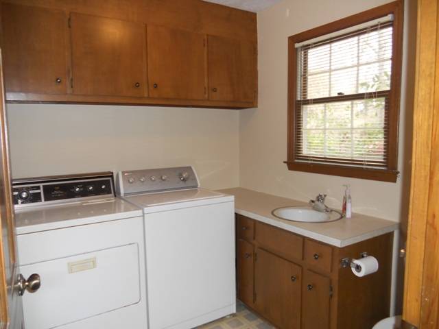 8 Coventry Road Greenville, SC 29615 - Photo 14 of 25 Gallery Image 14