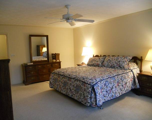 8 Coventry Road Greenville, SC 29615 - Photo 18 of 25 Gallery Image 18