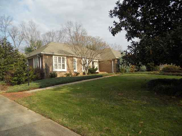 8 Coventry Road Greenville, SC 29615 - Photo 4 of 25 Gallery Image 4
