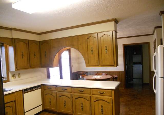 8 Coventry Road Greenville, SC 29615 - Photo 10 of 25 Gallery Image 10