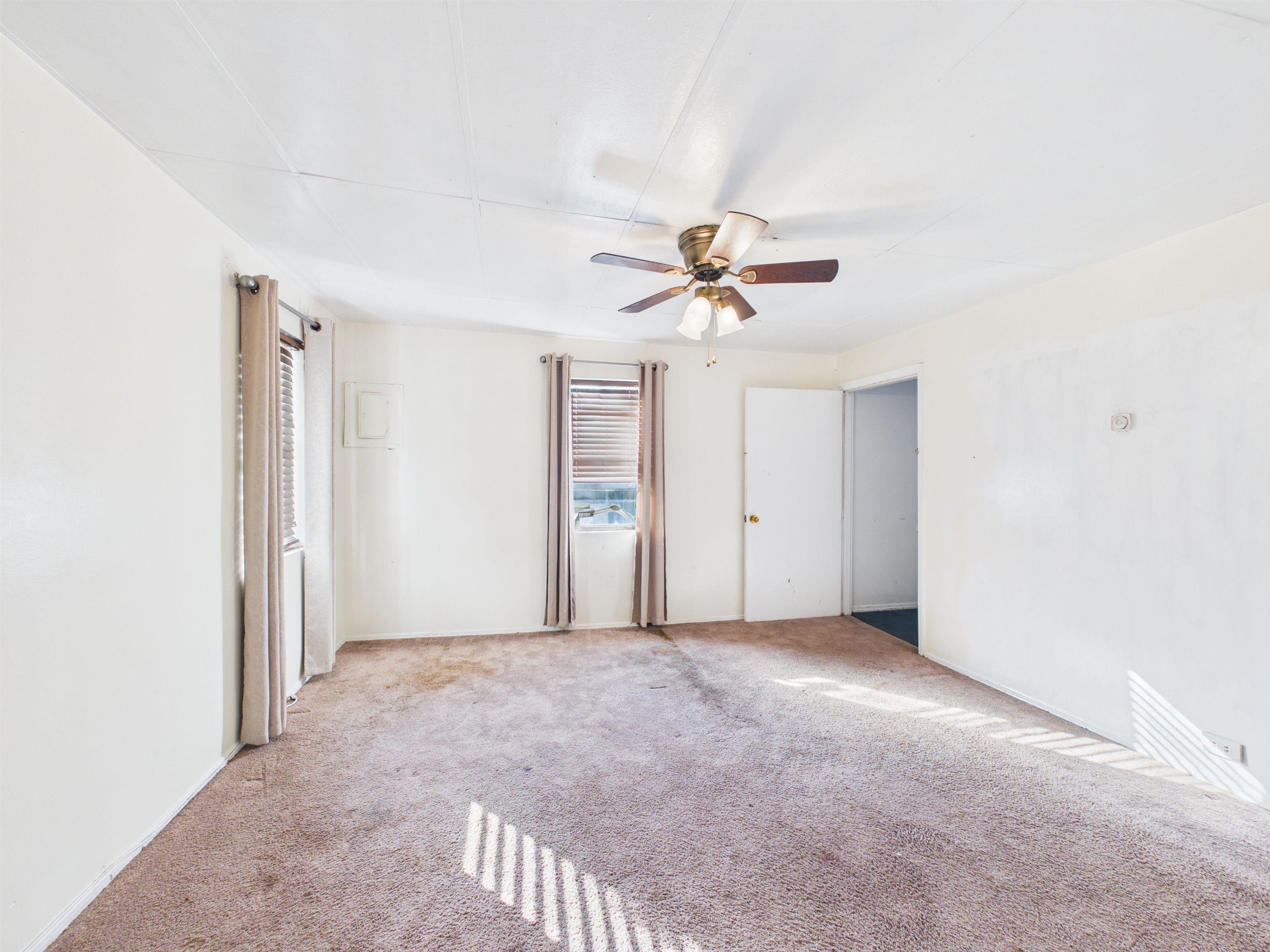 508 Pollard Road Ashland, KY 41101 - Photo 4 of 21