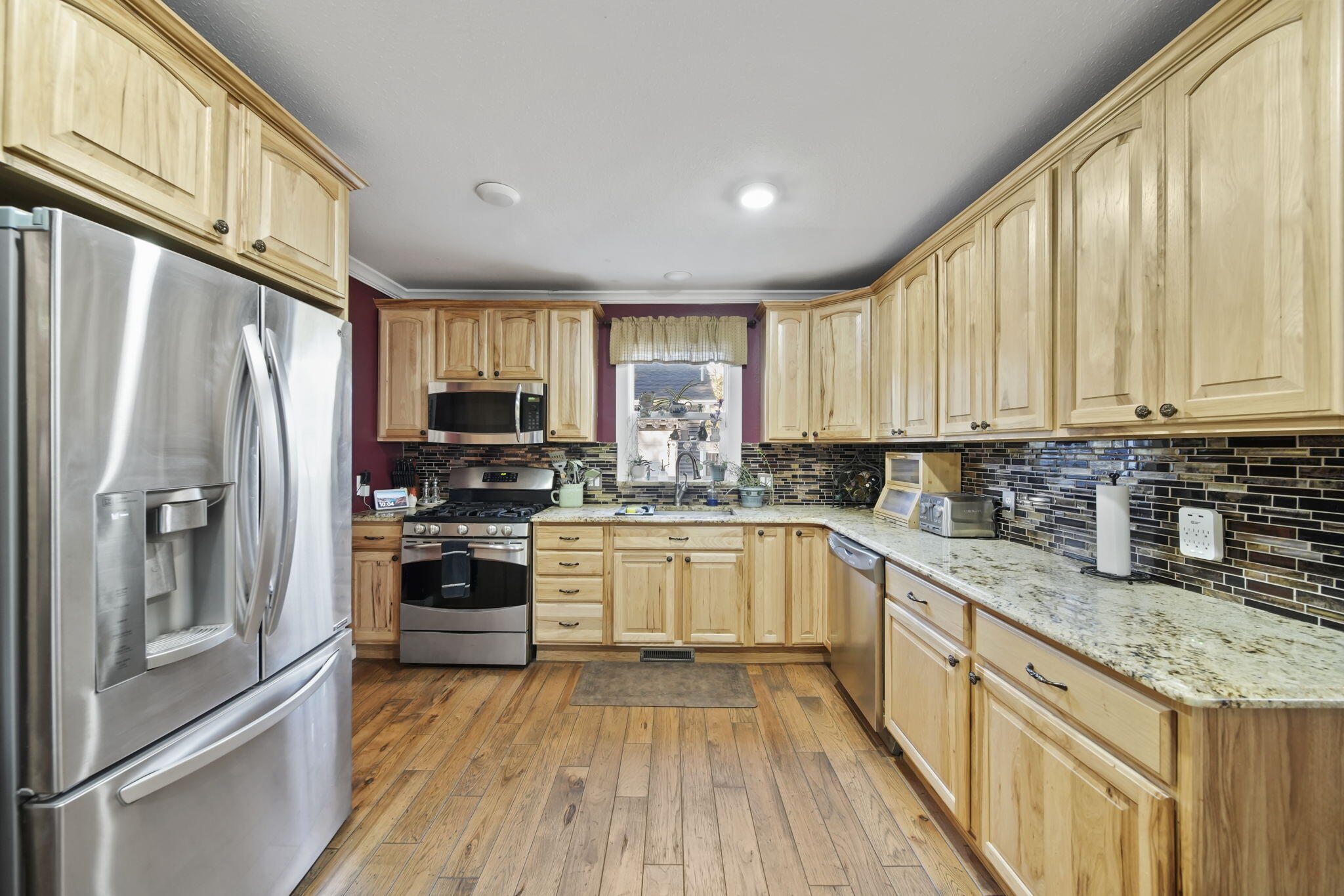 335 Wall Street Jackson, MI 49203 - Photo 13 of 55 14-web-or-mls-DSC08801