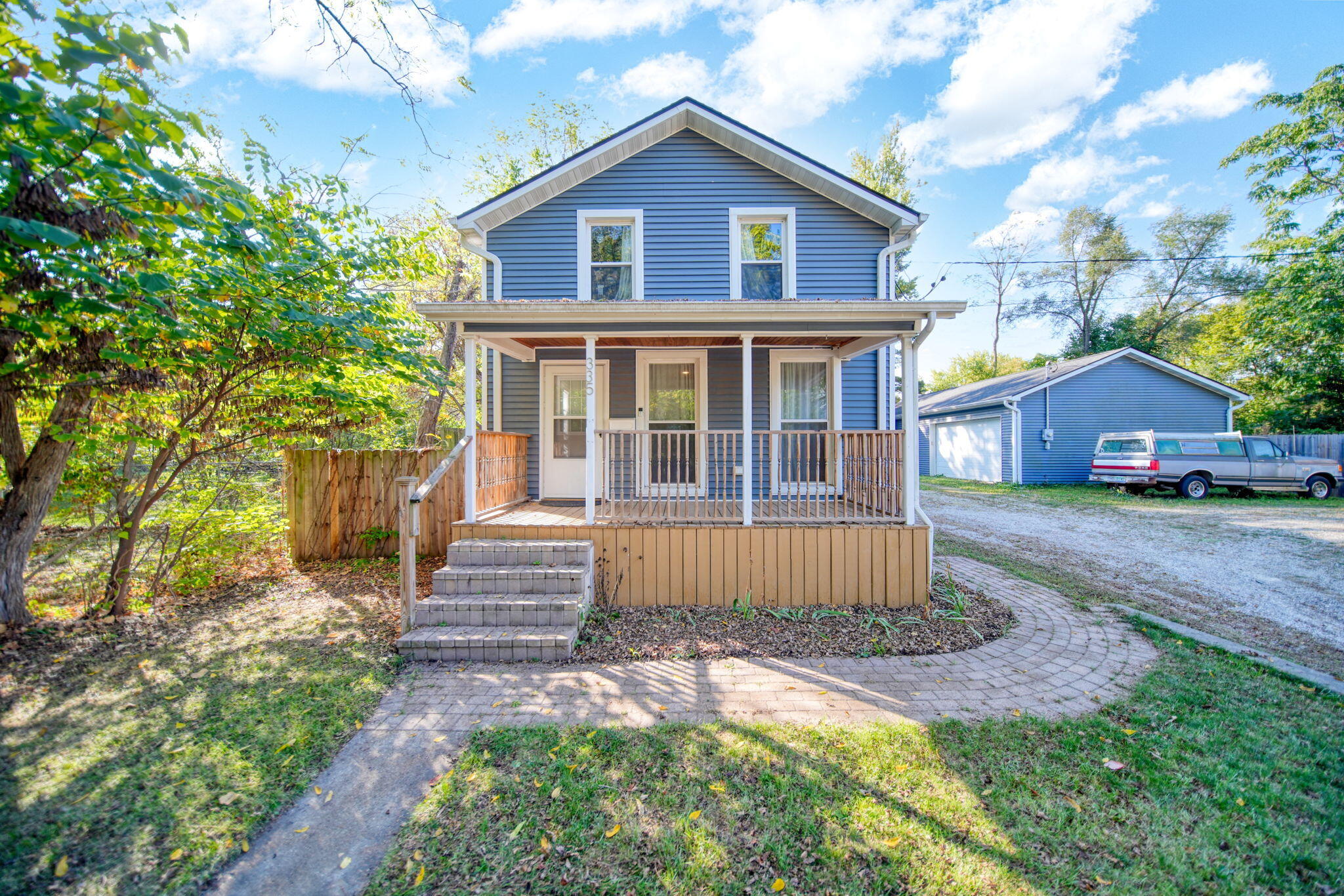 335 Wall Street Jackson, MI 49203 - Photo 2 of 55 3-web-or-mls-DSC08915_HDR