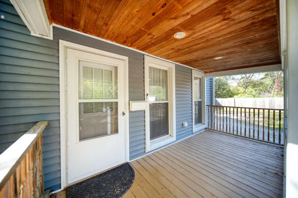 $239,500 | 335 Wall Street, Jackson, MI 49203