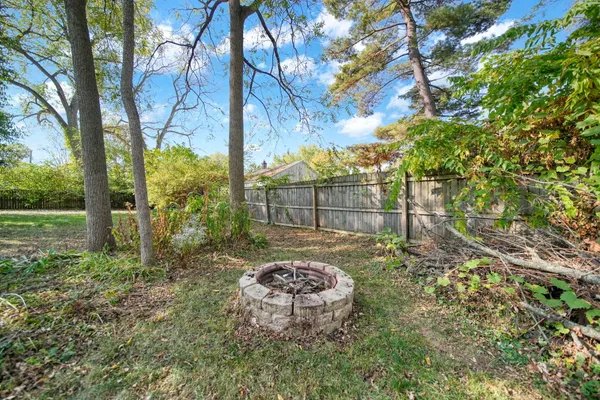 $239,500 | 335 Wall Street, Jackson, MI 49203