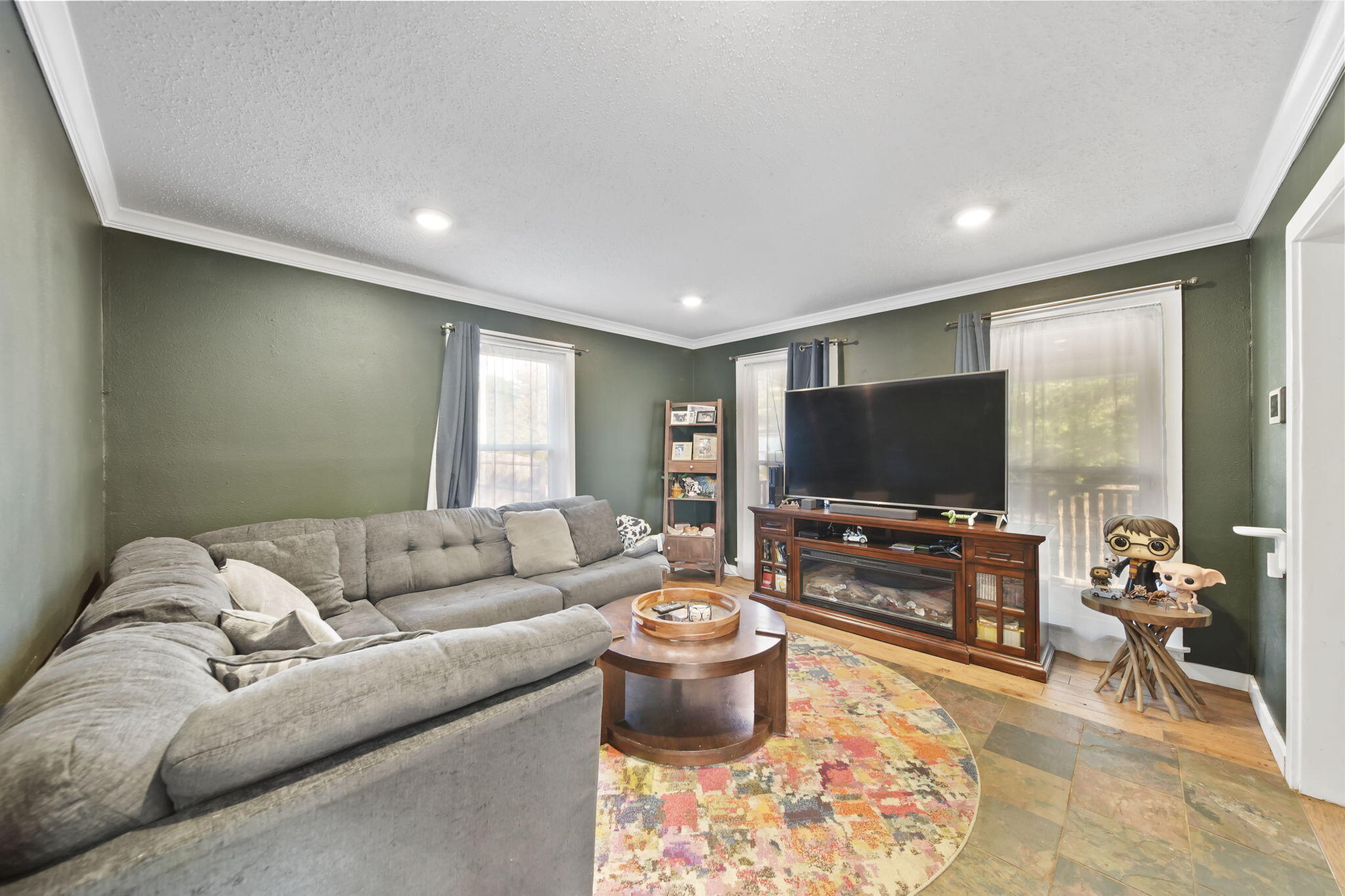 335 Wall Street Jackson, MI 49203 - Photo 8 of 55 9-web-or-mls-DSC08754