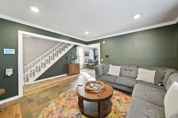 $239,500 | 335 Wall Street, Jackson, MI 49203