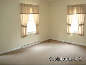 2018 East Hood Street Springfield, IL 62703 - Photo 8 of 12