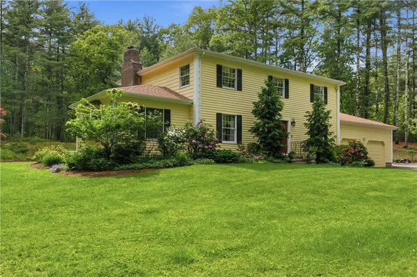 $729,000 | 40 White Pine Drive, Glocester, RI 02814