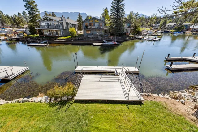 a view of a lake with houses