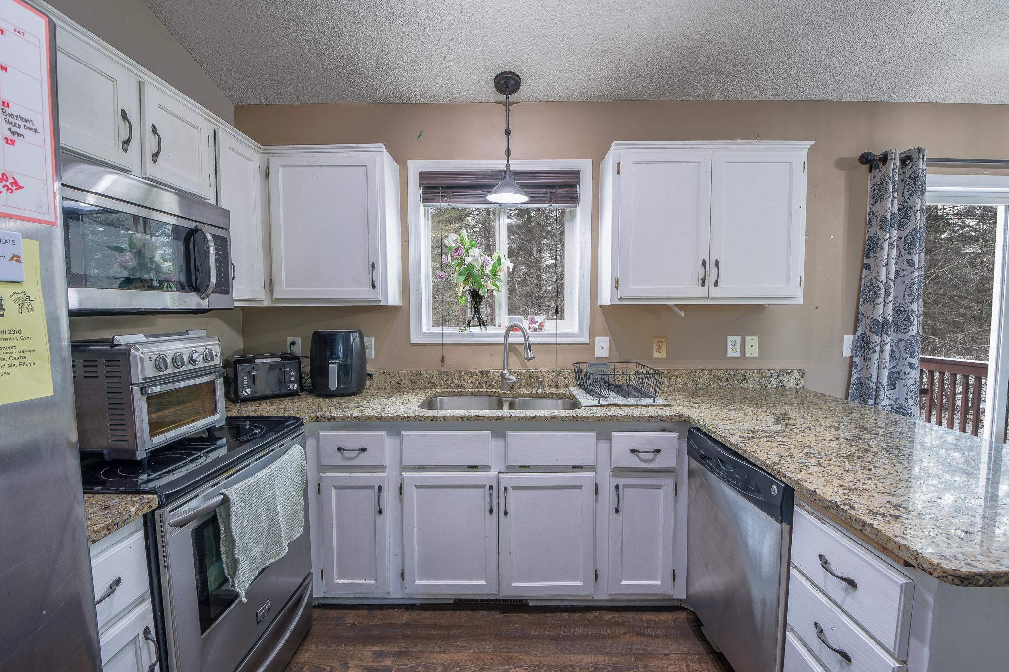 13310 Lake Place Road Zimmerman, MN 55398 - Photo 5 of 28