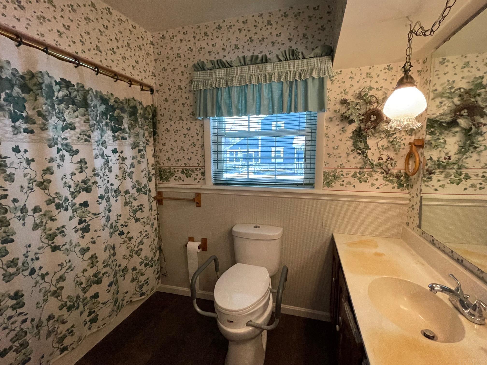 56333 Buckeye Road Mishawaka, IN 46545 - Photo 16 of 18 Gallery Image 16