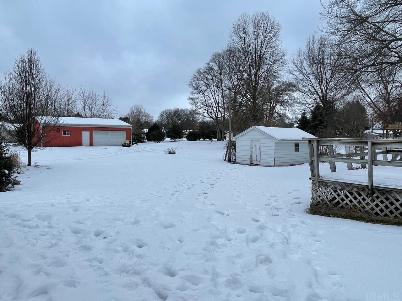 56333 Buckeye Road Mishawaka, IN 46545 - Photo 5 of 18 Gallery Image 5