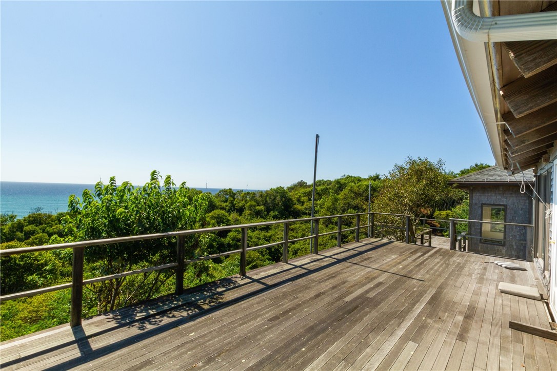 1052 Spring Street Block Island, RI 02807 - Photo 11 of 33