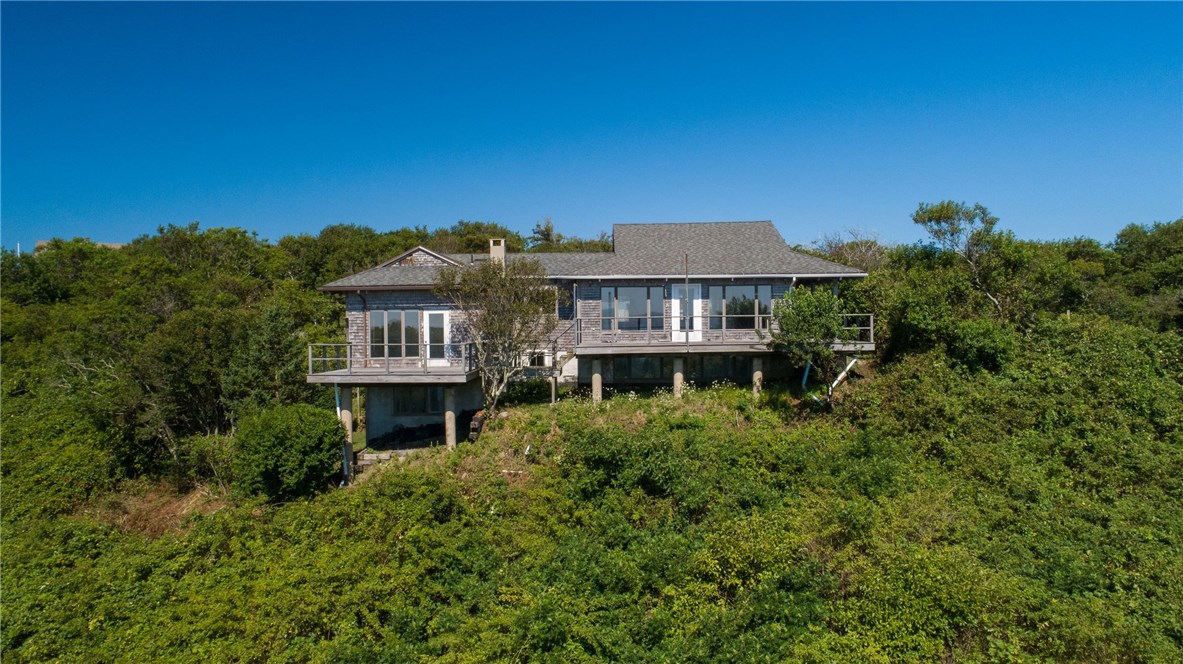 1052 Spring Street Block Island, RI 02807 - Photo 16 of 33