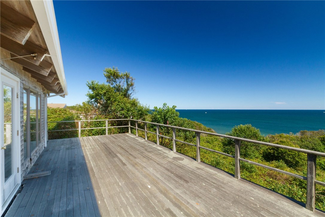 1052 Spring Street Block Island, RI 02807 - Photo 9 of 33