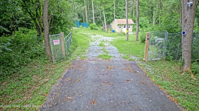 $115,000 | 287 Highway 20, New Lebanon, NY 12125