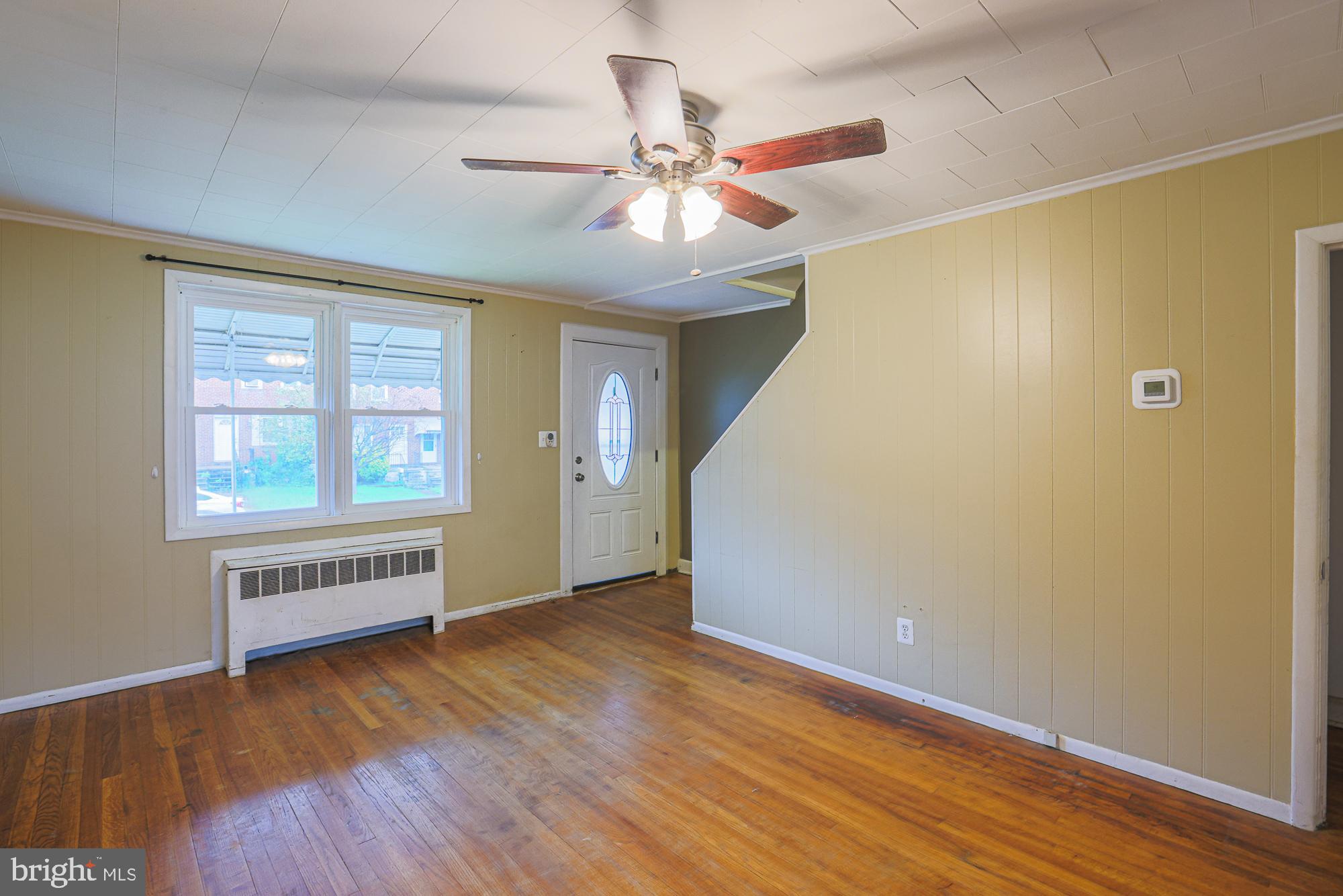 1230 Primrose Avenue Rosedale, MD 21237 - Photo 4 of 24 Living Room