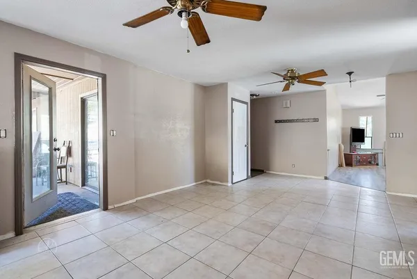 $299,998 | Undisclosed Address, Tehachapi, CA 93561