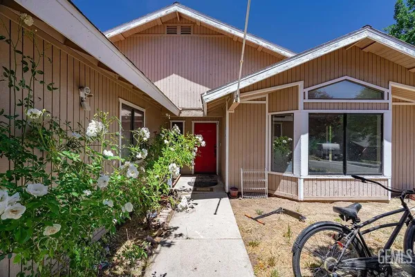 $299,998 | Undisclosed Address, Tehachapi, CA 93561