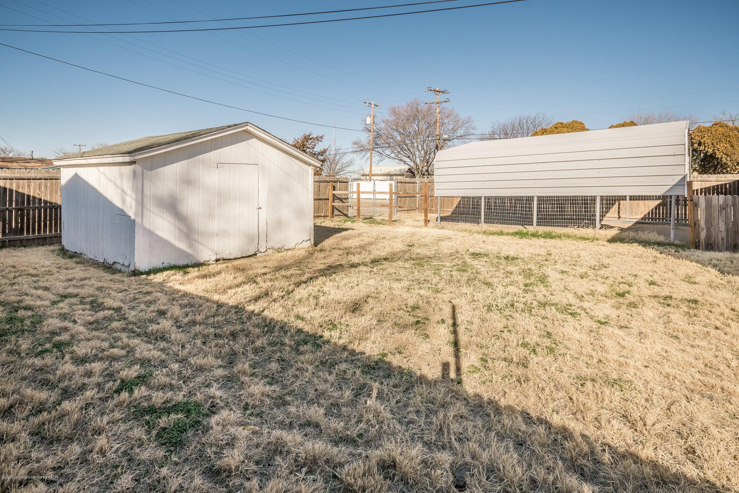 4200 South Bonham Street Amarillo, TX 79110 - Photo 17 of 20 a view of a house with a snow