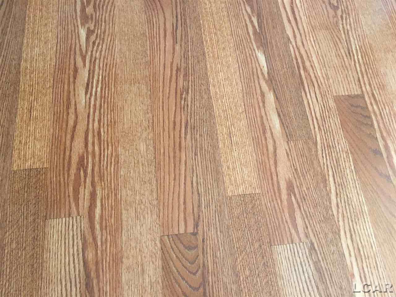 14750 Hudson Road Manchester, MI 48158 - Photo 8 of 46 Laminate flooring