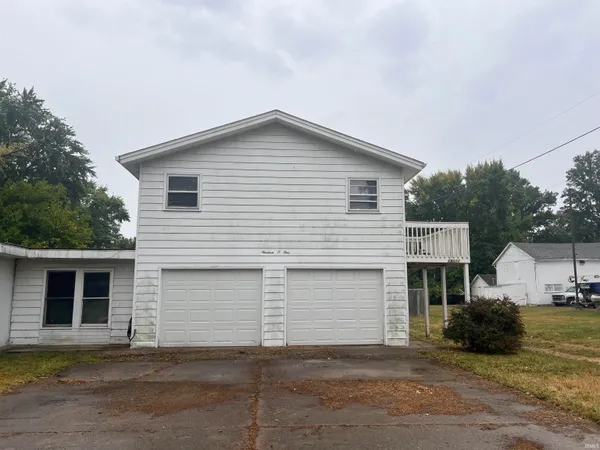 $163,900 | 1901 West Riggin Road, Muncie, IN 47304