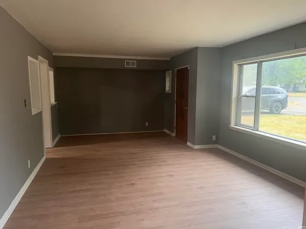 $163,900 | 1901 West Riggin Road, Muncie, IN 47304
