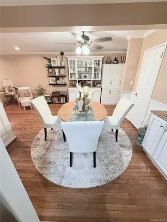 $249,000 | 1213 East Broadway, Unit B12, Hewlett, NY 11557