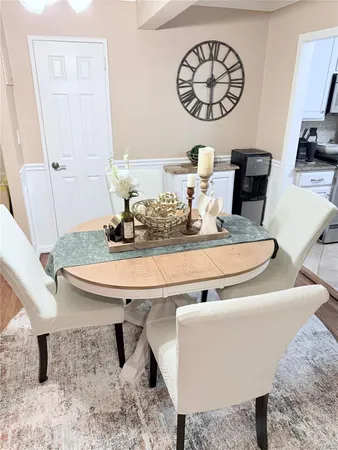 $249,000 | 1213 East Broadway, Unit B12, Hewlett, NY 11557