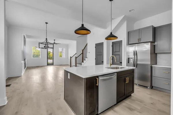 $4,800 | 2110 B 11th Avenue North, Nashville, TN 37208