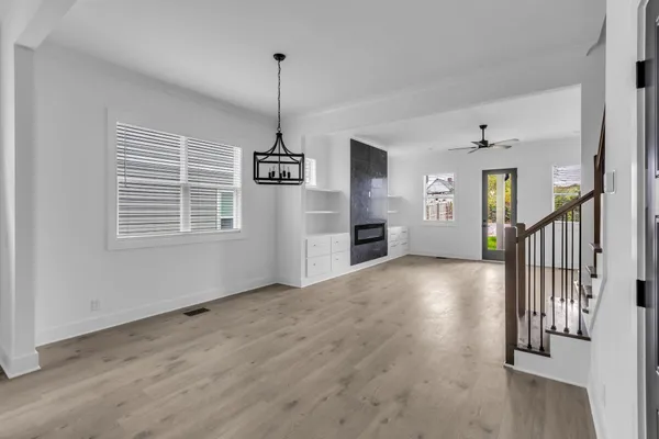 $4,800 | 2110 B 11th Avenue North, Nashville, TN 37208