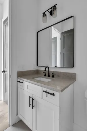 $4,800 | 2110 B 11th Avenue North, Nashville, TN 37208