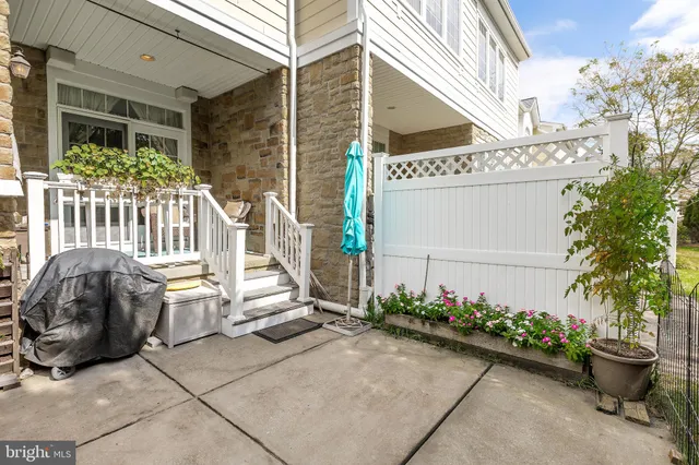 $729,000 | 8781 Endless Ocean Way, Unit 58, Columbia, MD 21045