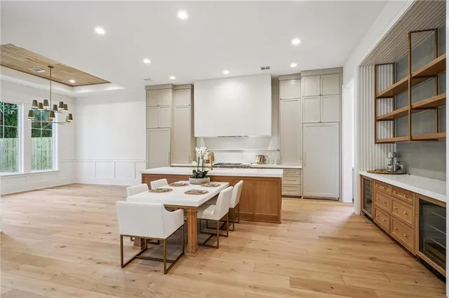 $2,295,000 | 111 Arlington Drive, Metairie, LA 70001