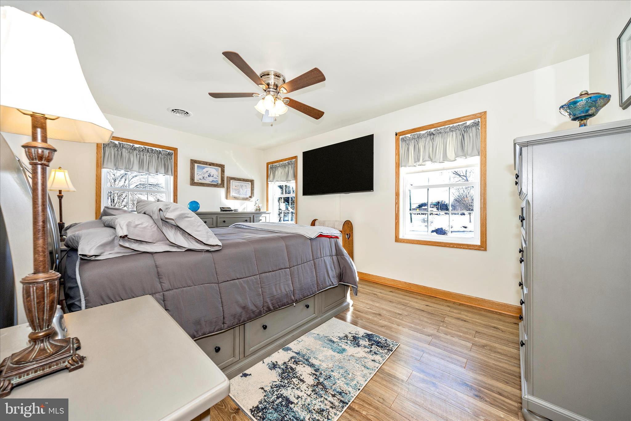 19327 Longmeadow Road Hagerstown, MD 21742 - Photo 23 of 52 Primary Bedroom