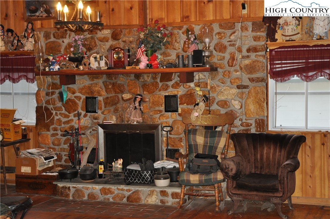 491 Wolfe Road Sparta, NC 28675 - Photo 15 of 37 Gallery Image 15
