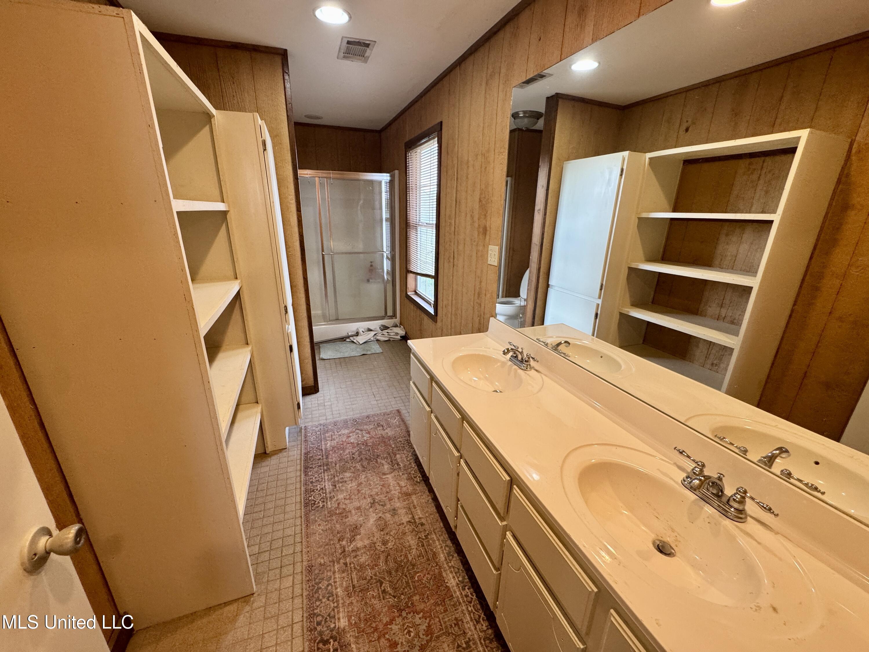 39 Greenwood Miller Road Beulah, MS 38726 - Photo 10 of 19 IMG_4570