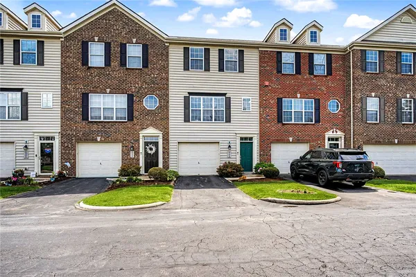 $279,900 | 9424 Tahoe Drive, Dayton, OH 45458