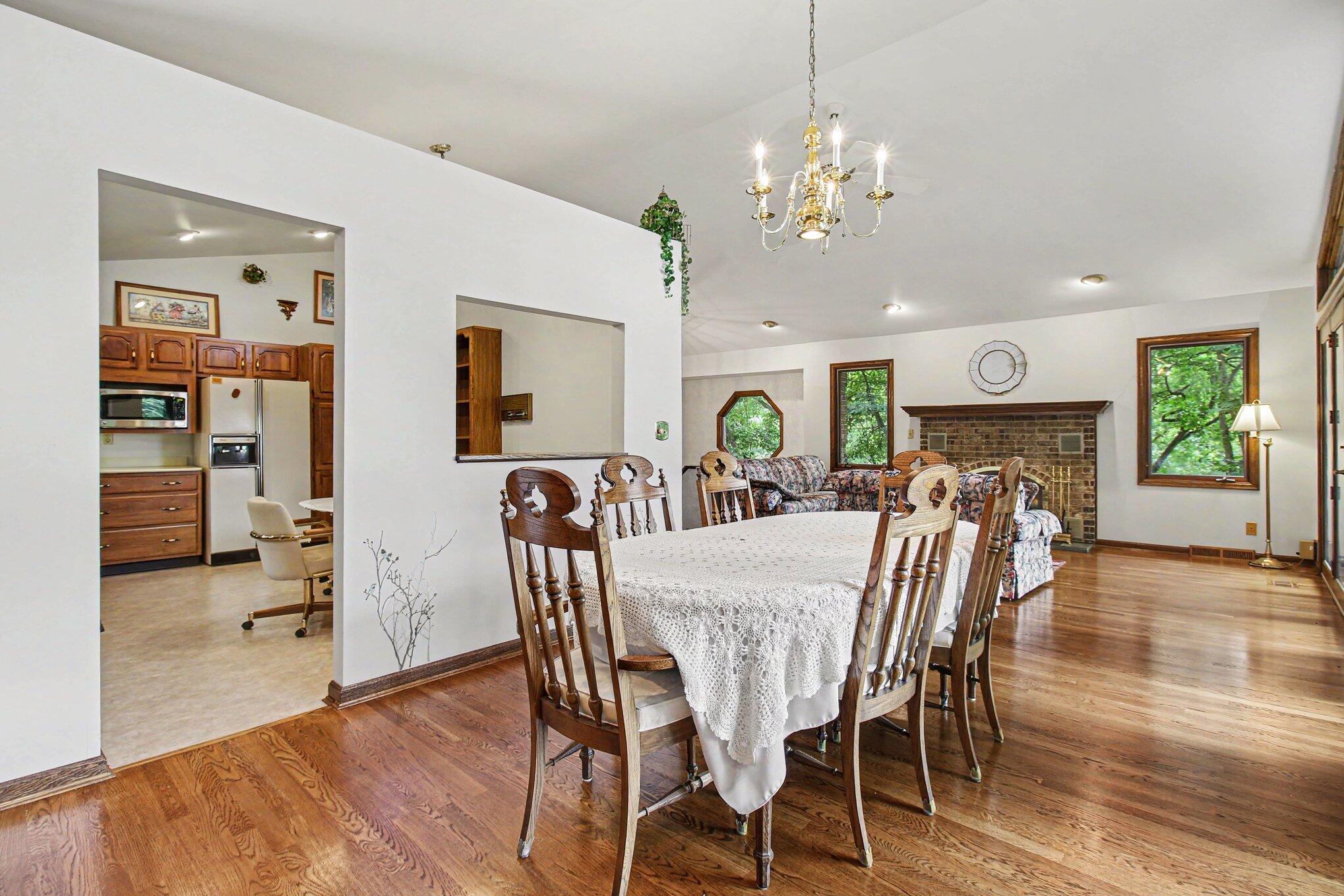829 Lincoln Road Bellevue, KY 41073 - Photo 9 of 49 file_8884