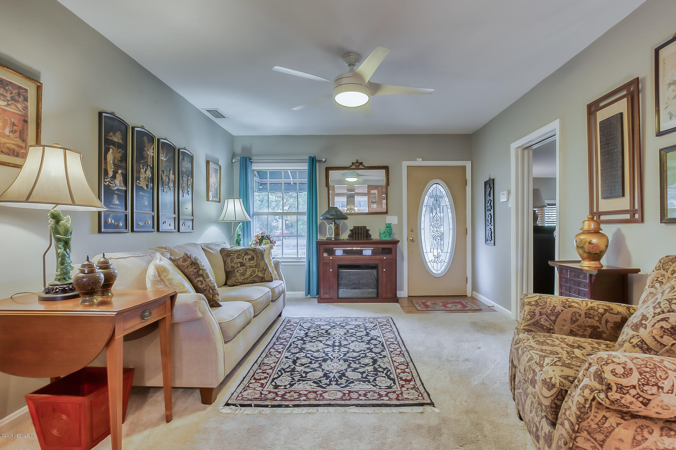 3836 Valencia Road Jacksonville, FL 32205 - Photo 33 of 57 Very comfortable living area.