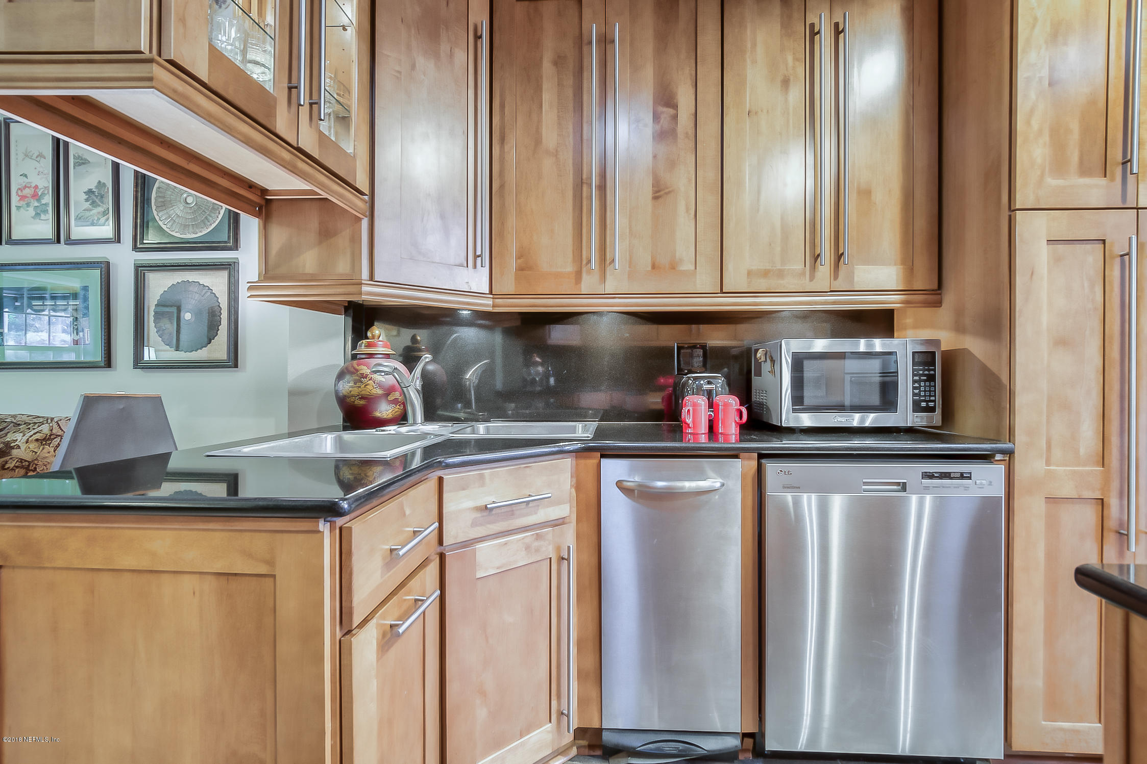 3836 Valencia Road Jacksonville, FL 32205 - Photo 36 of 57 Stainless steel.