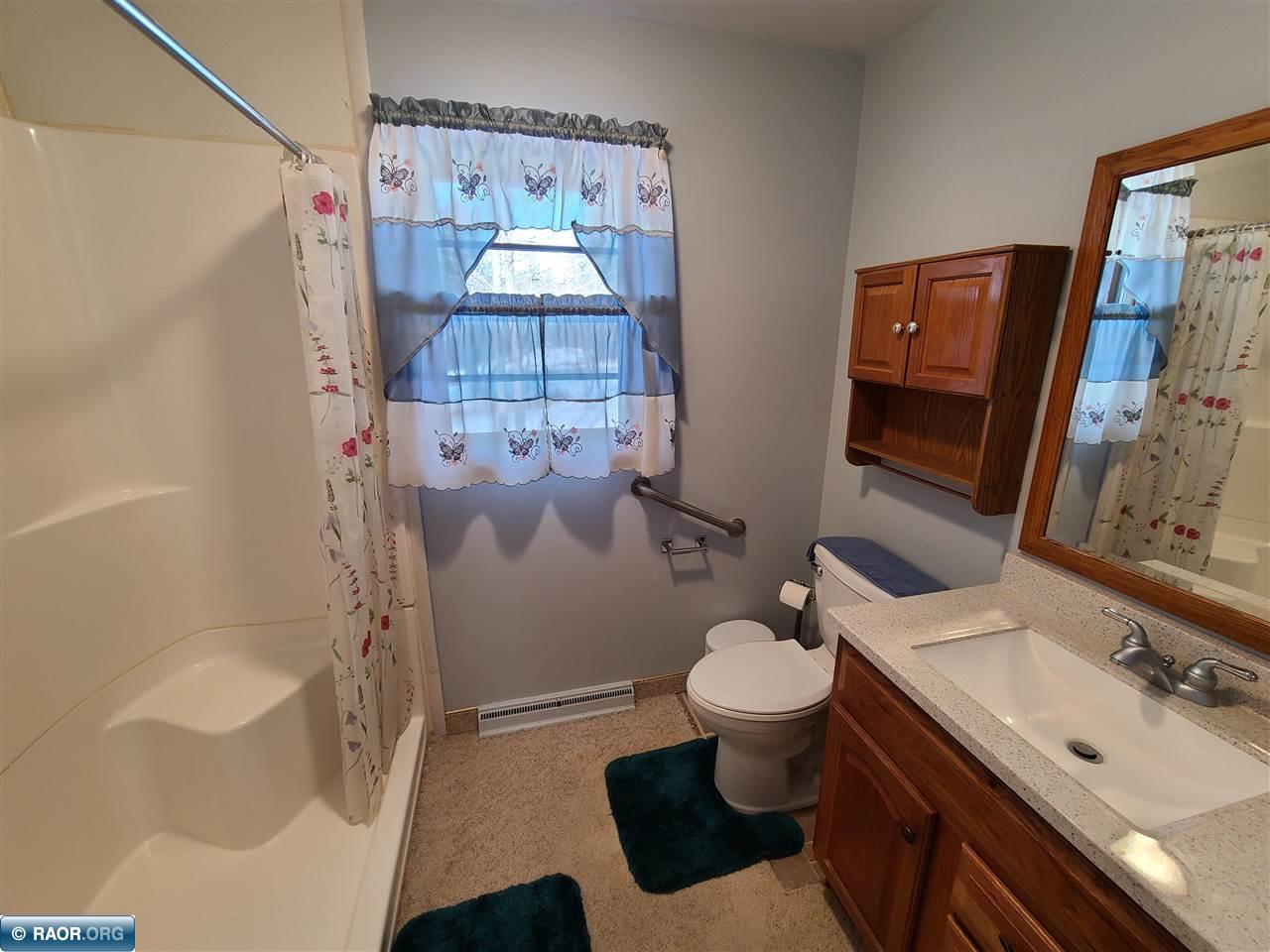 11970 Lindquist Road Hibbing, MN 55746 - Photo 21 of 33